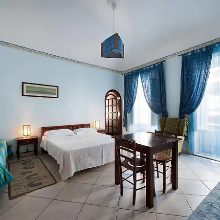 Alla Vucciria Oda ve Kahvaltı Palermo