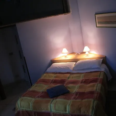 Bed & Breakfast Alla Vucciria 2*